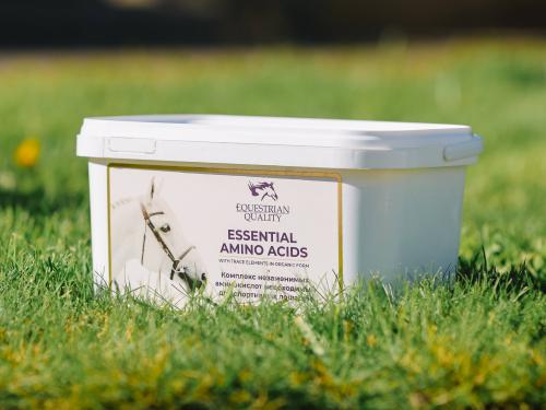 Essential Amino acids - комплекс незаменимых аминокислот для мышц, энергии и выносливости лошадей